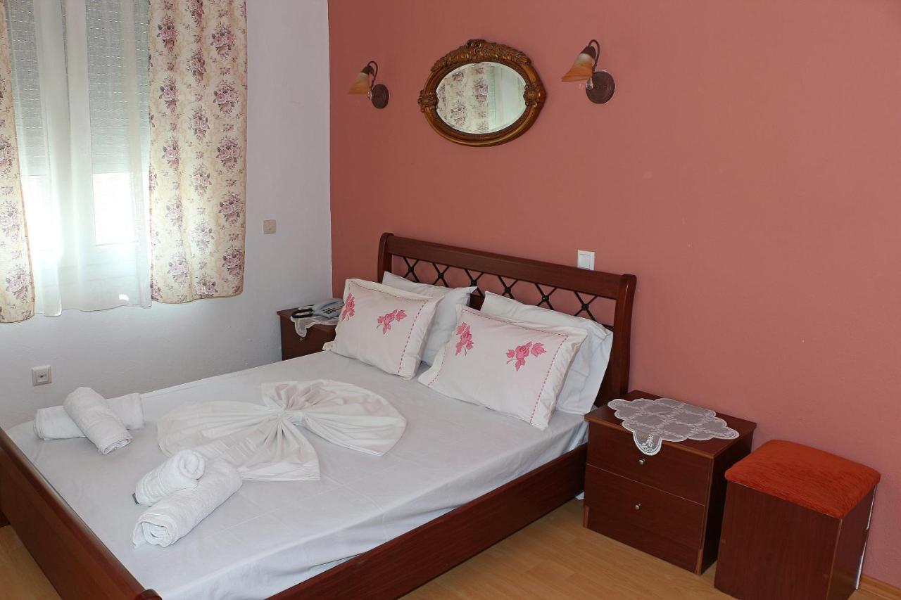 Kristal Hotel Прінос Екстер'єр фото
